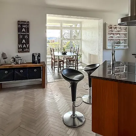 2 Bedroom In Ost *